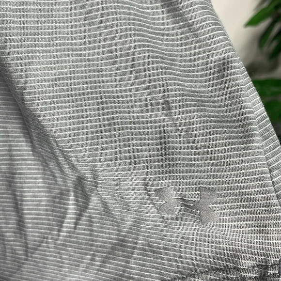 Under Armour Striped Racer Back Tank - Picture 2 of 6